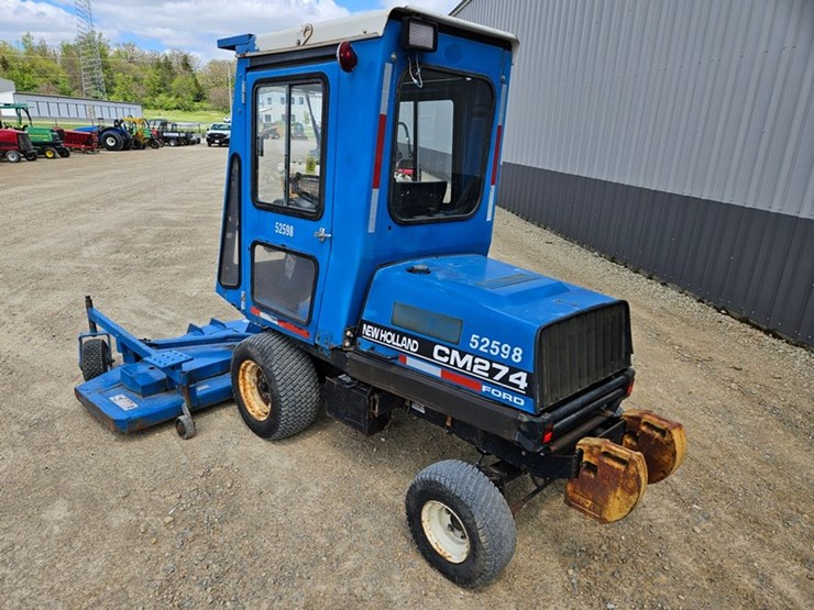 new-holland-cm274-image-3