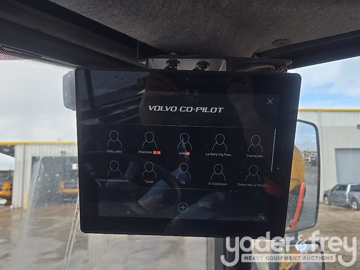 2023-volvo-a25g-image-56