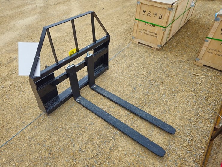 #5140-•-2026-mower-king-sa-48"-pallet-fork-image-6