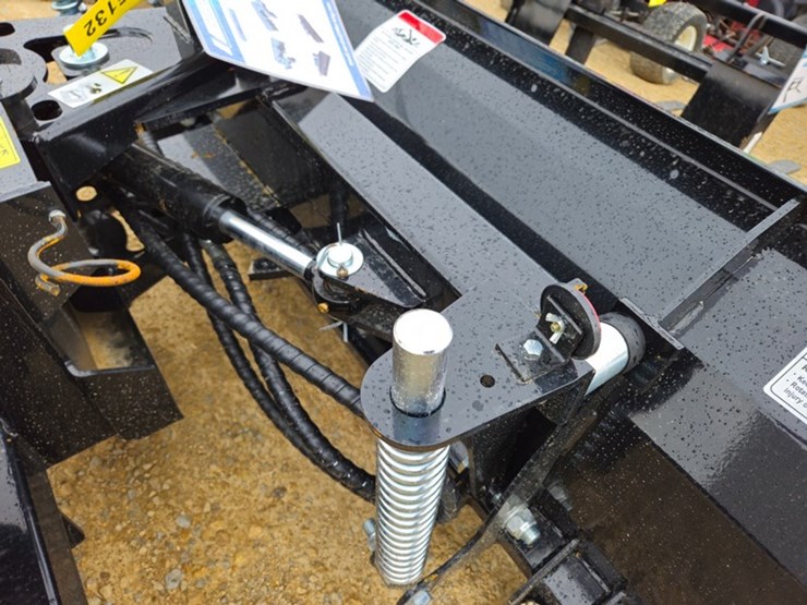 #5132-•-2026-mower-king-spa84-95"-skid-steer-bull-dozer-image-9
