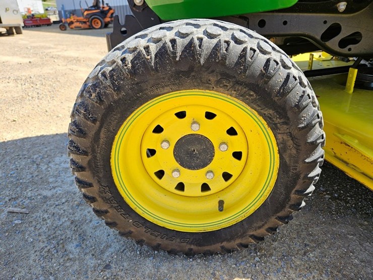 john-deere-x758-image-9