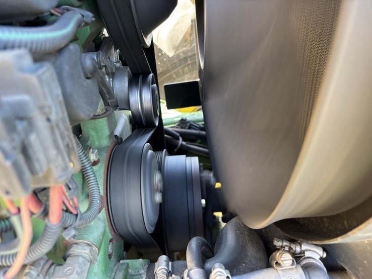 john-deere-6420-image-61