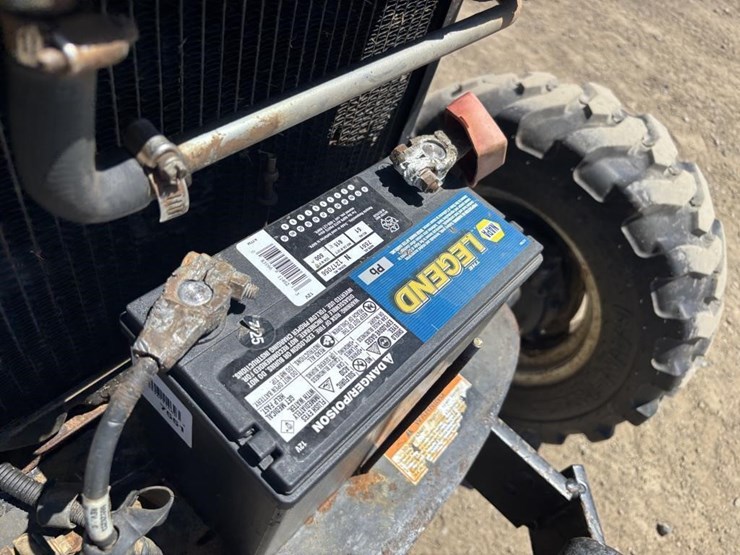 new-holland-tc29da-image-35