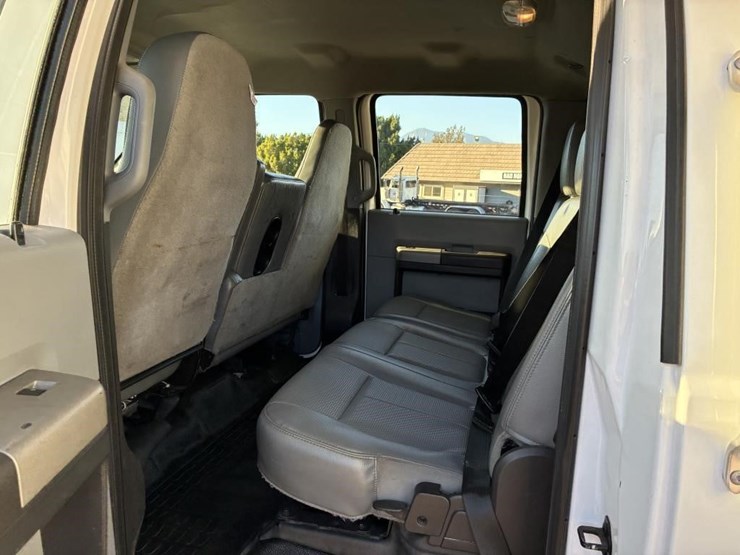 2016-ford-f650-xlt-image-14