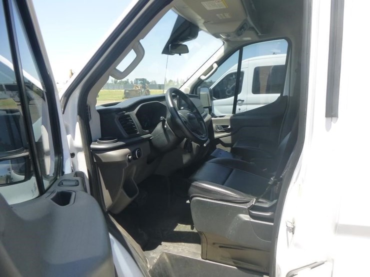 2020-ford-transit-image-7