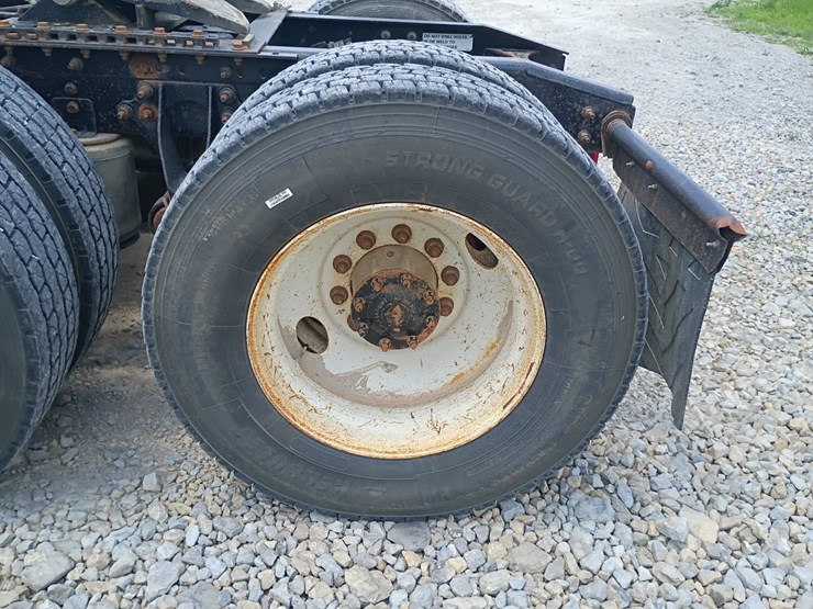 2016-international-prostar-image-95