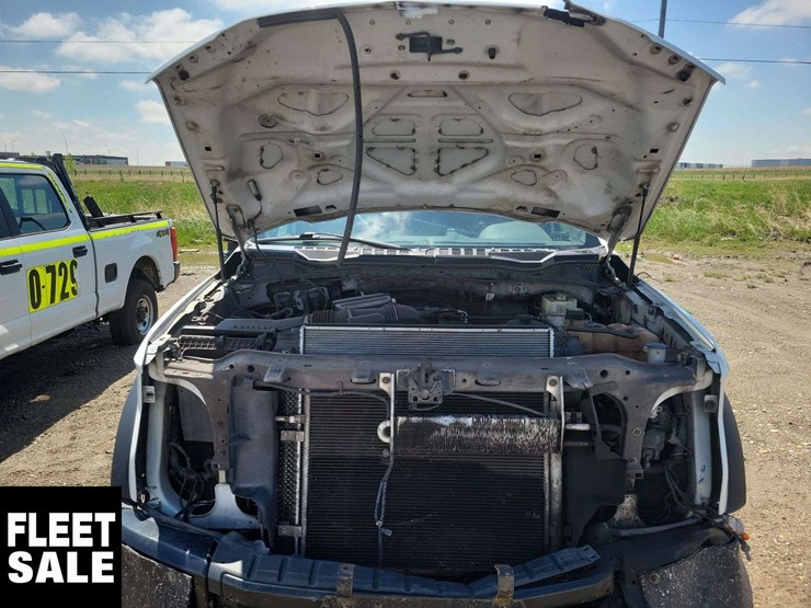 2021-ford-f550-image-29