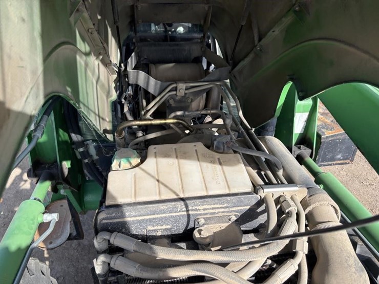 2006-john-deere-5225-image-55