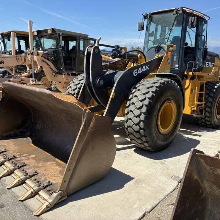 2018 DEERE 644K