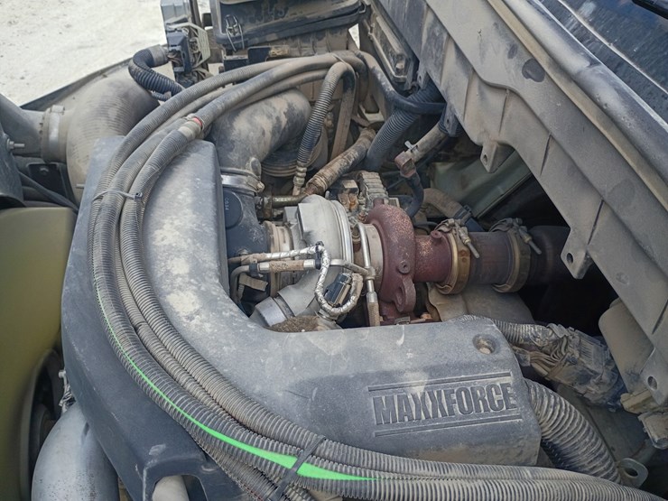 2015-international-durastar-4300-image-25