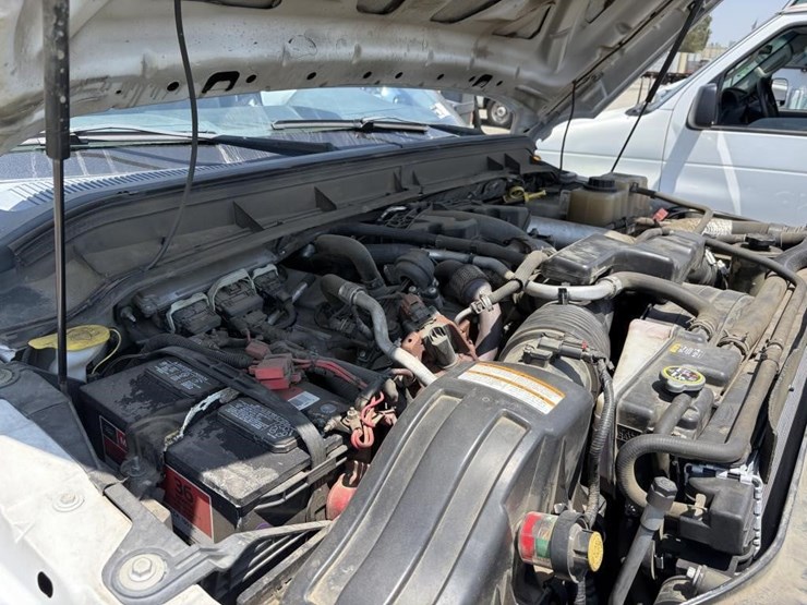 2012-ford-f550-image-7