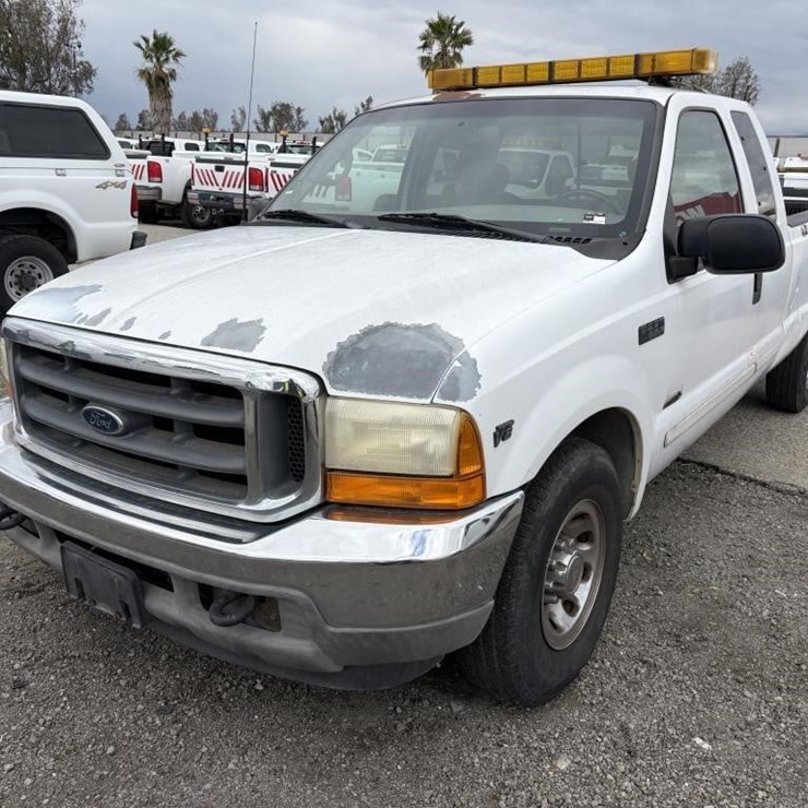 2001 FORD F250 SD