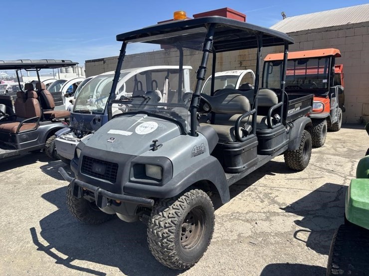 2020-club-car-carryall-1700-image-1