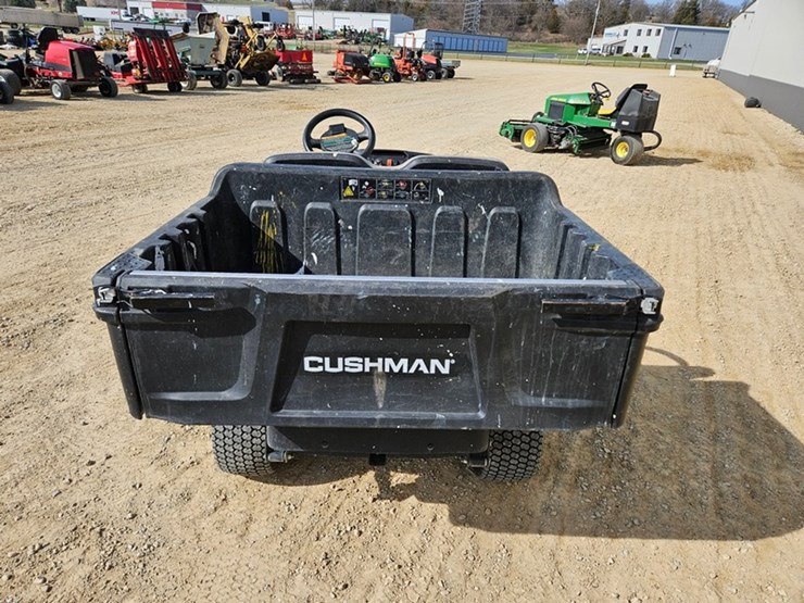 #5079-•-cushman-turf-truck-image-4