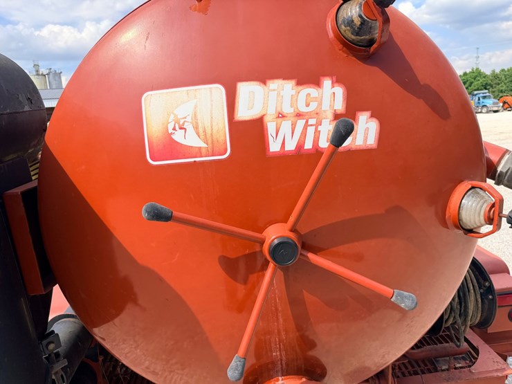 2004-ditch-witch-fx30-image-46