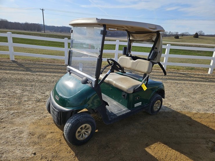 #5069-•-ez-go-electric-golf-cart-image-1
