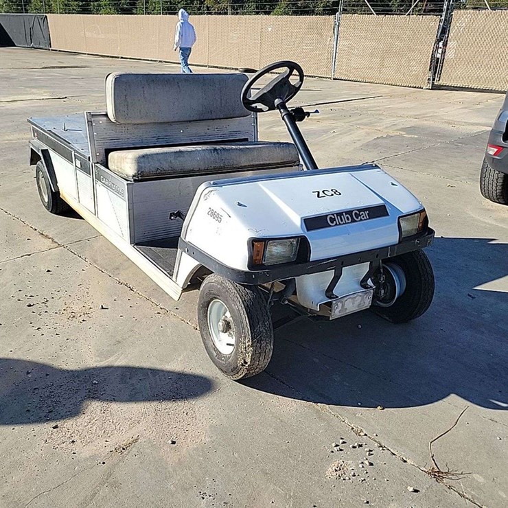 2005 Club Car Carry All ZMT Utility Cart,