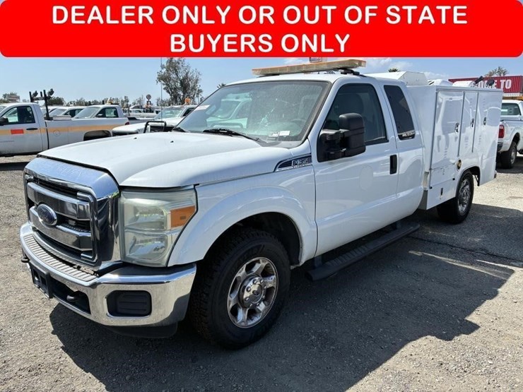 2014-ford-f350-image-1