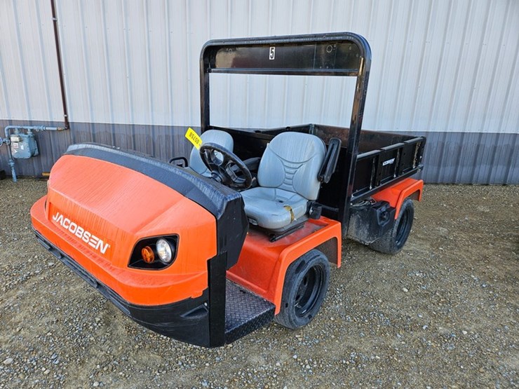 jacobsen-truckster-xd-image-1