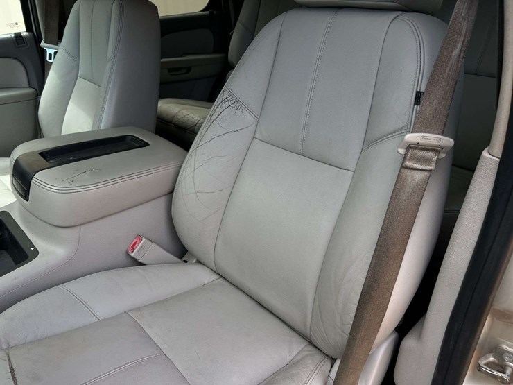 2013-gmc-yukon-slt-image-14