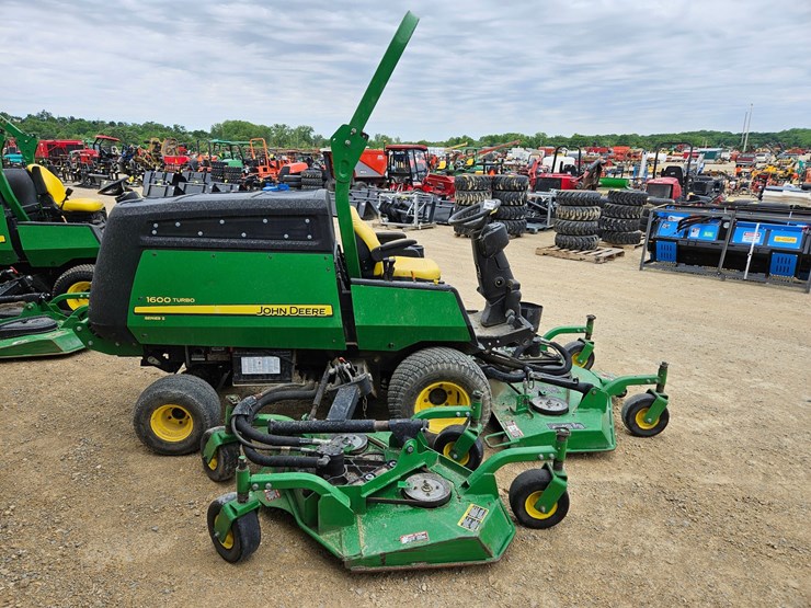 john-deere-1600-image-7