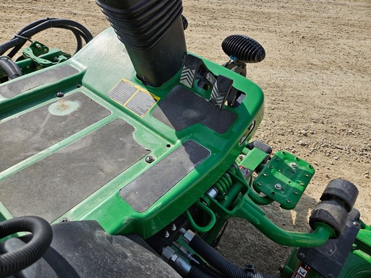 john-deere-9009a-image-22