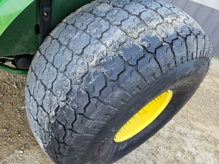 john-deere-4066r-image-15
