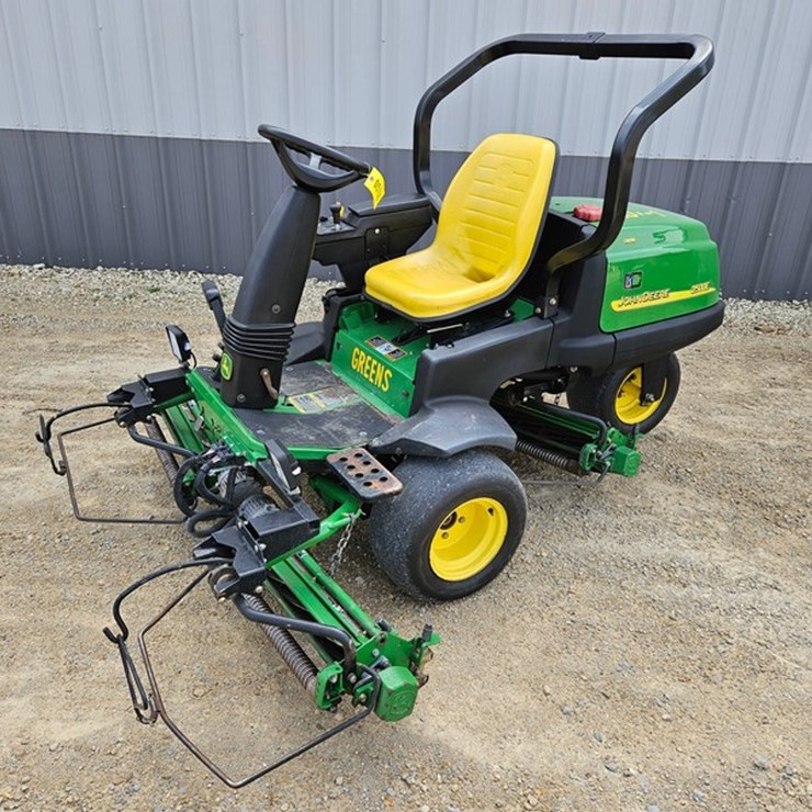 JOHN DEERE 2500E