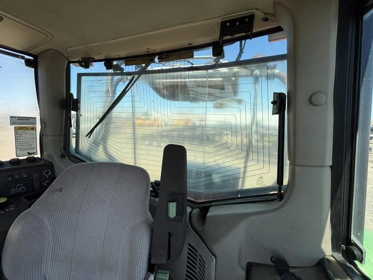 john-deere-6420-image-46