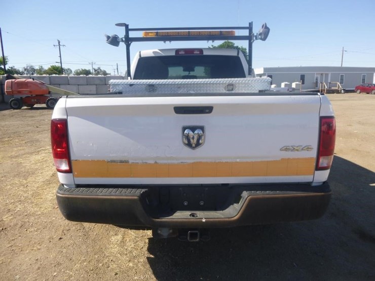 2014-dodge-ram-1500-image-21