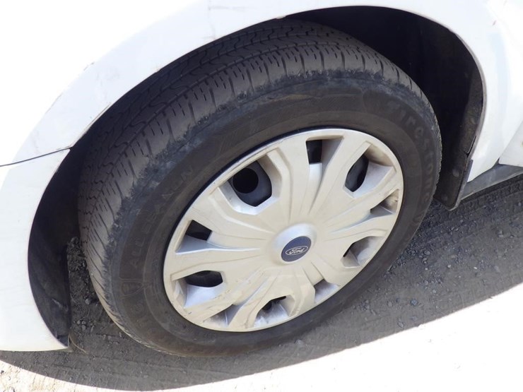 2020-ford-transit-connect-image-14