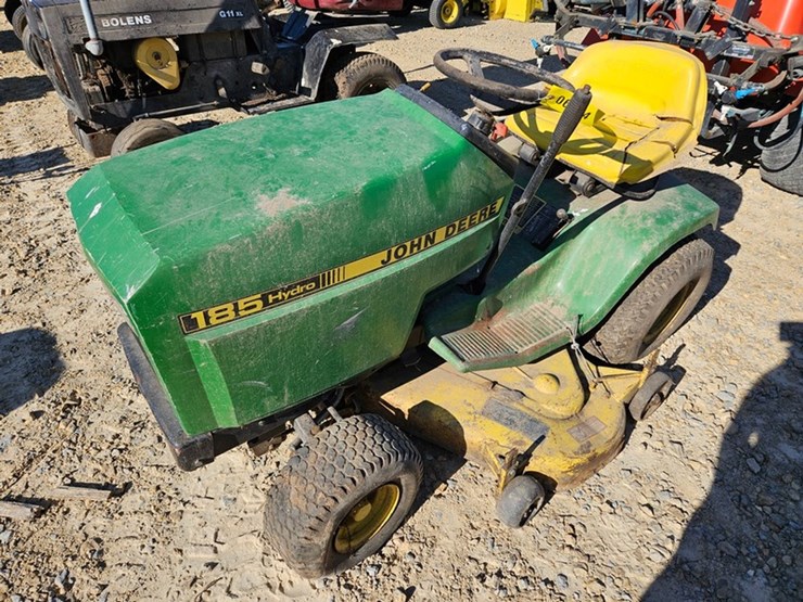 john-deere-185-image-1