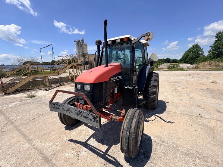 2000-new-holland-ts100-image-6