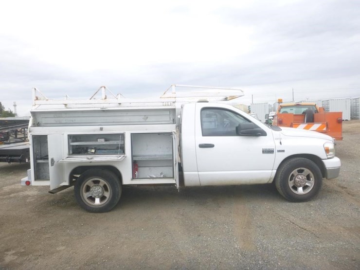 2008-dodge-2500-image-8