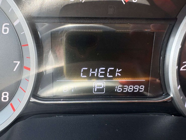 2013-nissan-sentra-4-door-sedan-(163,899-miles)-image-26