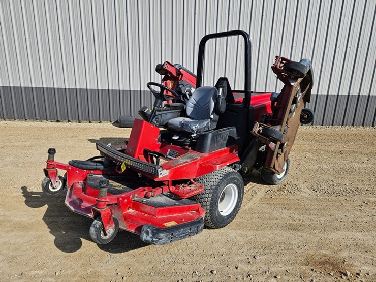 #5034-•-toro-ground-master-4000d-4x4-wide-area-mower-image-14
