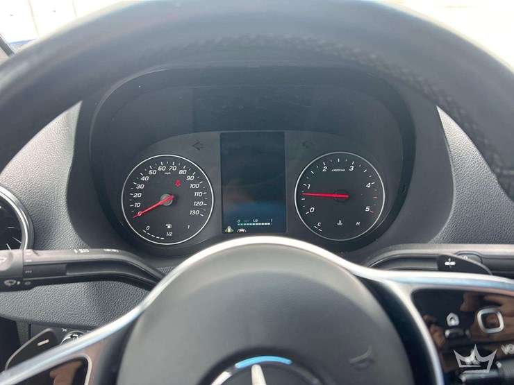 2021-mercedes-benz-sprinter-4500-image-6