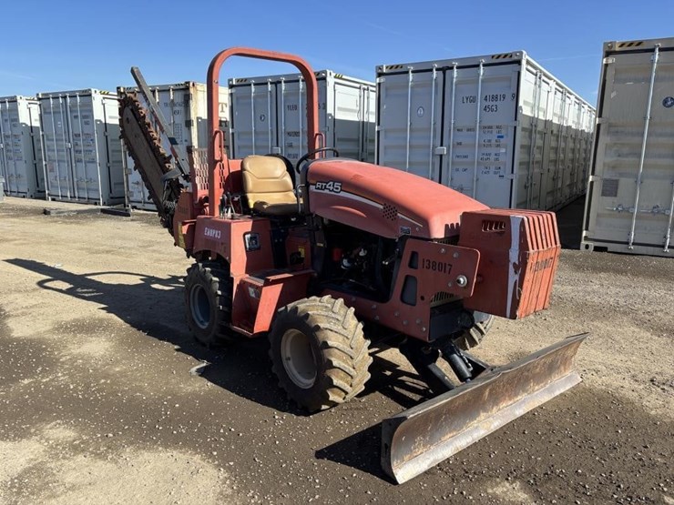 2014-ditch-witch-rt45-image-2