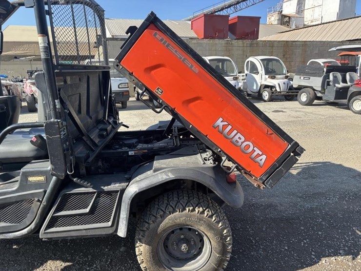 2020-kubota-rtv-x900-image-9