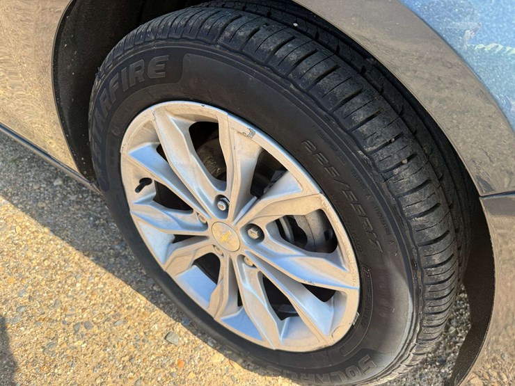 2019-chevrolet-malibu-4-door-sedan-(140,696-miles)-image-26