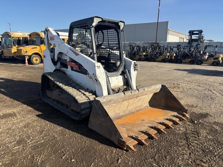 2018-bobcat-t770-image-2
