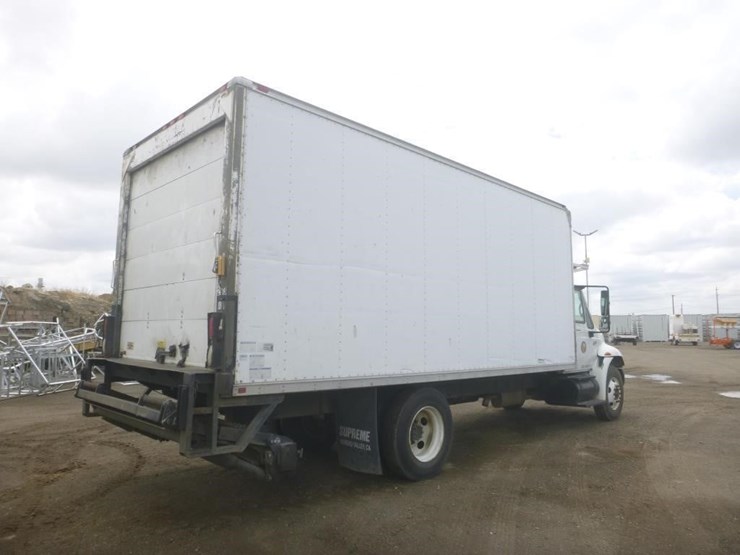 2006-international-durastar-4200-image-3