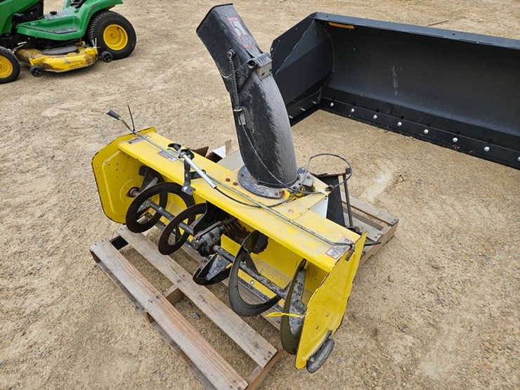 john-deere-44-image-1