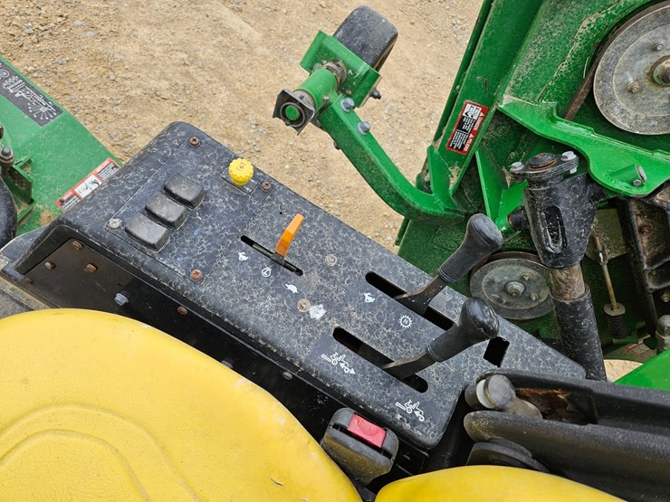 john-deere-1600-image-31
