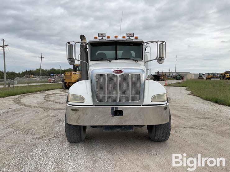 2008-peterbilt-340-image-2