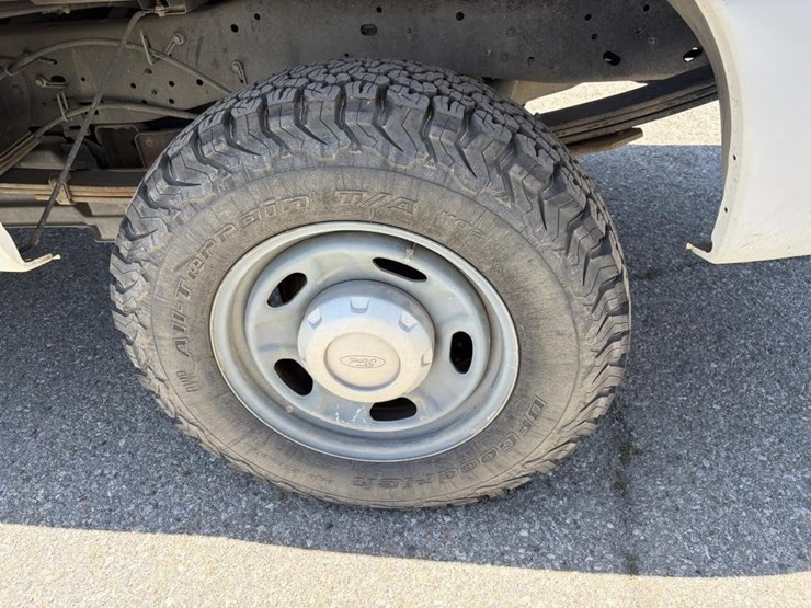 2011-ford-f250-sd-image-5
