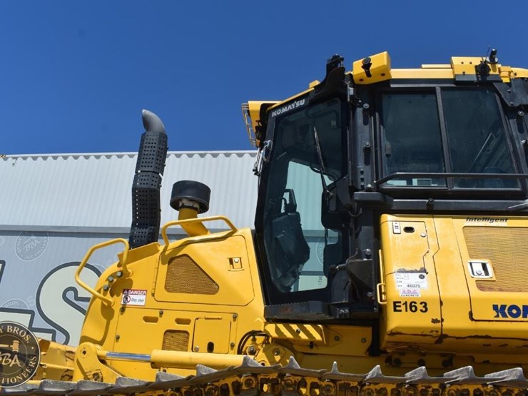 2019-komatsu-d51pxi-24-image-37