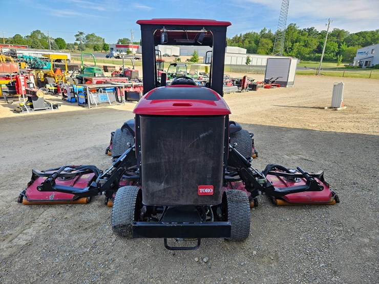 toro-groundsmaster-4700d-image-4