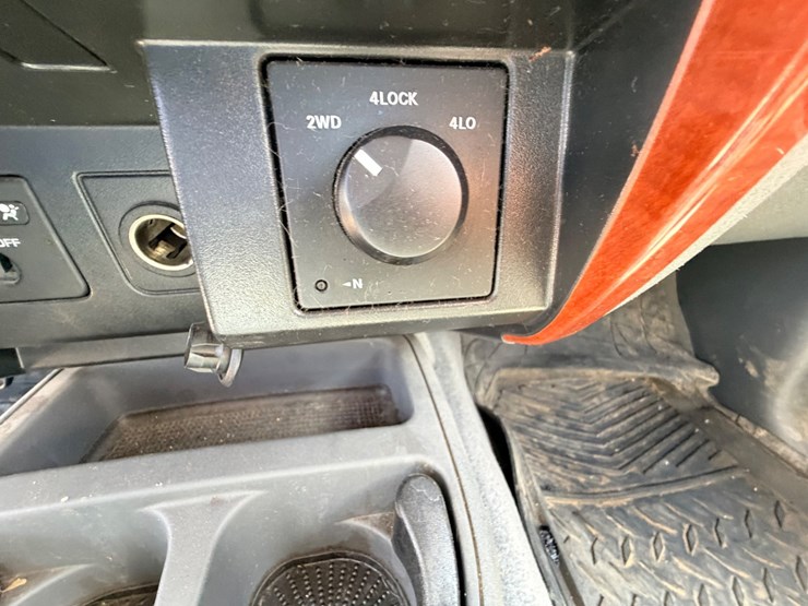 2005-dodge-dakota-image-56