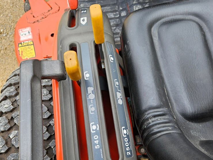 kubota-b1700-image-27